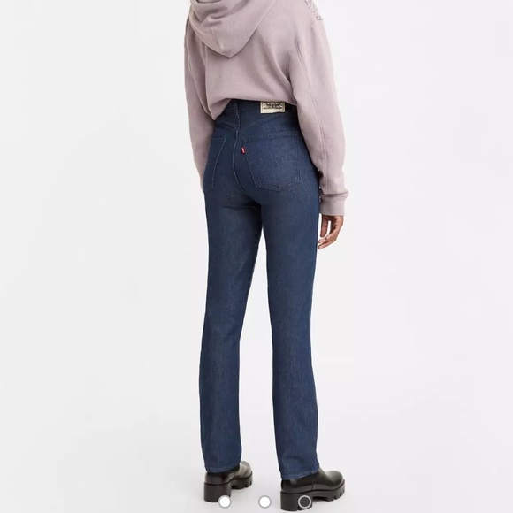 Levi’s Big E Wellthread 70’s High Straight Organic Denim Jeans - Picture 12 of 14